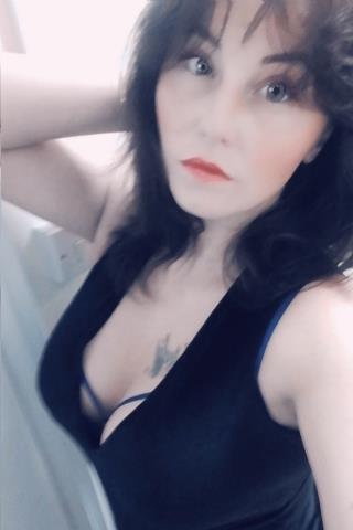 Click to view Victoria's profile